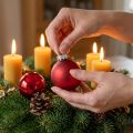 Palla di Natale Ø4cm rossa lucida/opaca 24 pz | Floristik24.it