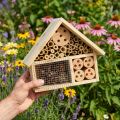 Casetta per insetti naturale Hotel per insetti in legno di abete naturale H21cm | Floristik24.it