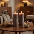 Grandi candele a colonna marroni, tinta unita marrone fumo, design rustico, durata di combustione 100 ore, decorazione elegante, set da 2, 85x200 mm | Floristik24.it