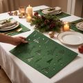 Tovaglietta natalizia decorazione per la tavola in feltro verde 45×35 cm 4pz | Floristik24.it