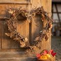Ghirlanda decorativa da porta a forma di cuore in stile rustico, realizzata con rami e foglie di quercia, decorazione naturale da parete Ø28cm | Floristik24.it