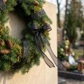 Nastro da lutto in organza con cimosa 6mm 50m nero | Floristik24.it