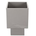 Vaso cubico grigio con base